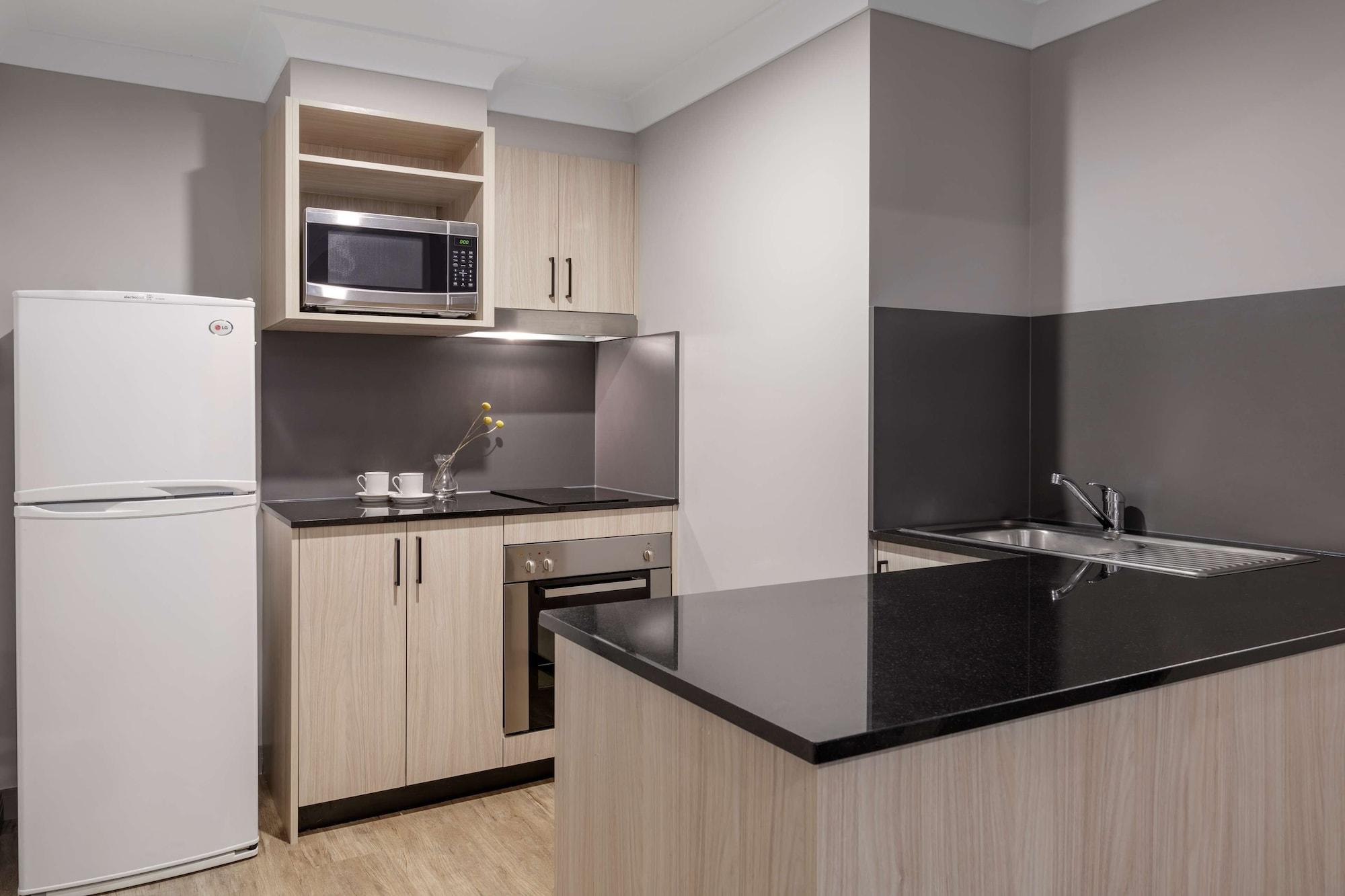 Oaks Sydney North Ryde Suites المظهر الخارجي الصورة