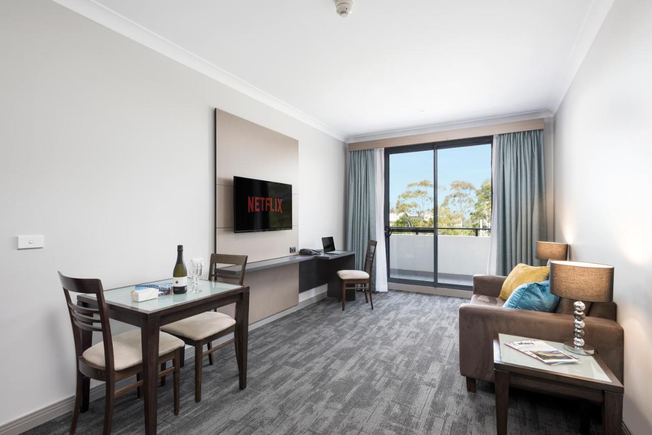 Oaks Sydney North Ryde Suites المظهر الخارجي الصورة